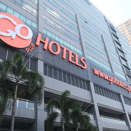 Go Hotels Plus Mandaluyong Buitenkant foto
